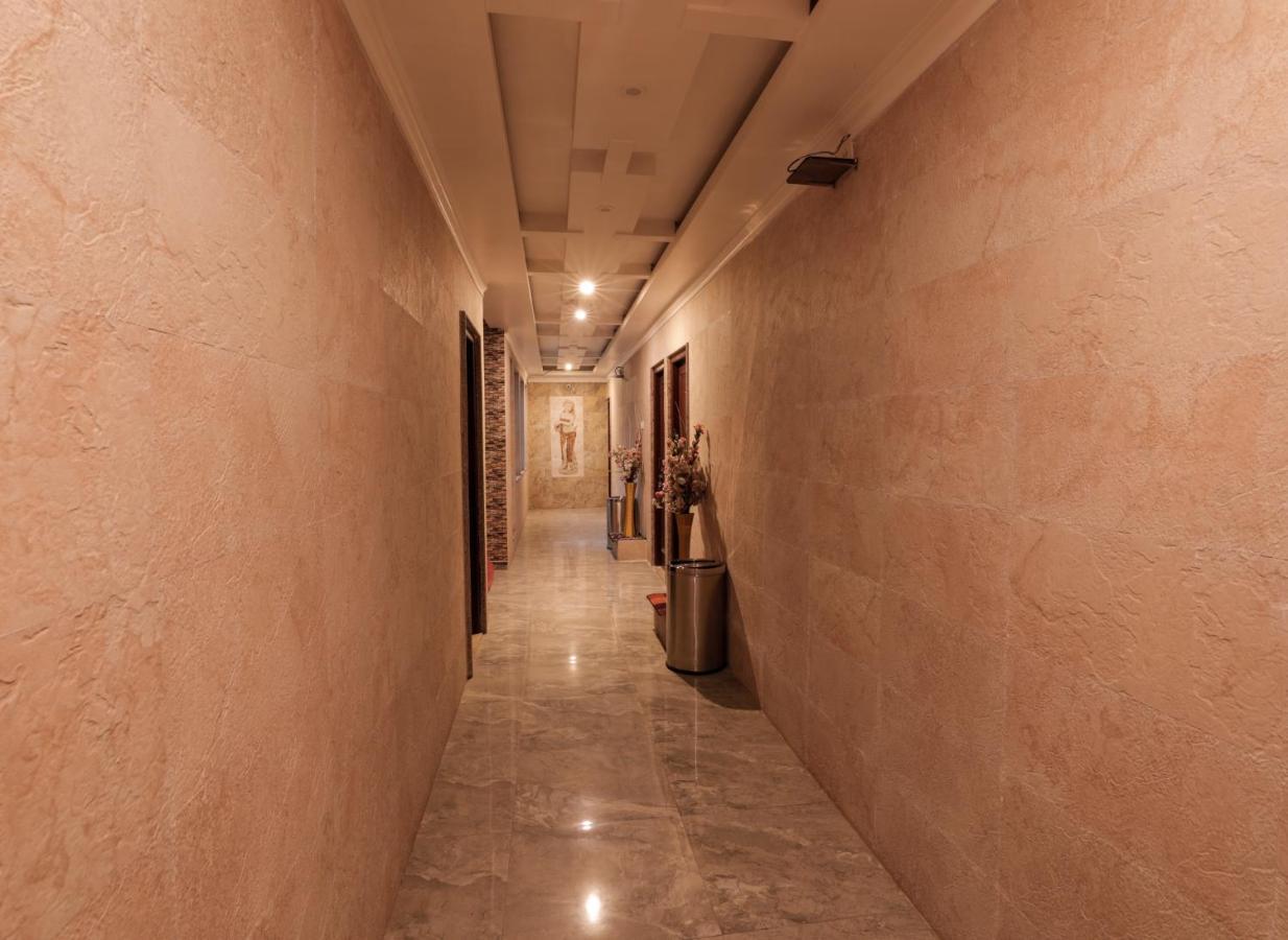 Hotel Grand Galaxy Ришикеш Экстерьер фото